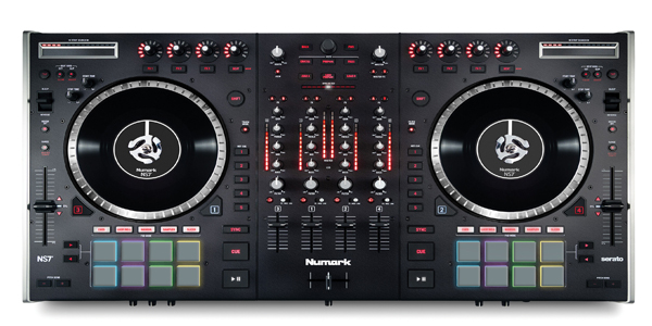 Echa un vistazo a este impresionante panorama de la # NS7II de la Expo DJ 2013