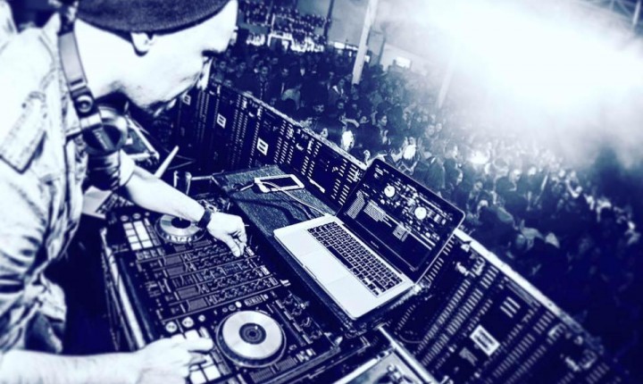 Estreno Exclusivo:  DJ JANYI – PACK 13K